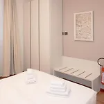 Private Near Duomo - M4 Santa Sofia Apartman Milánó